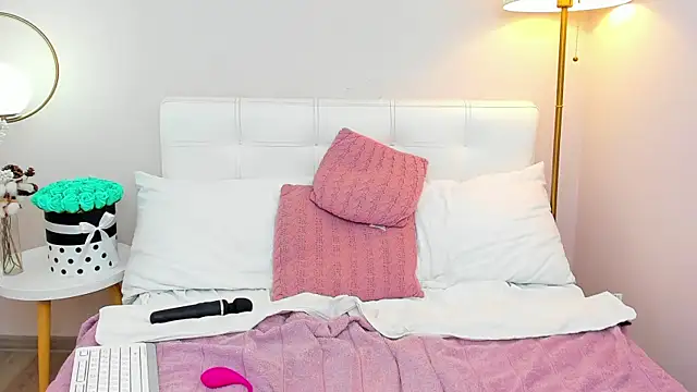 AndreaButt online show from 03-02-26, 07:15