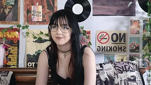 BereniceBattersby online show from 11-01-25, 08:16