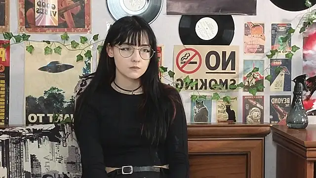 BereniceBattersby online show from 11-06-25, 09:21