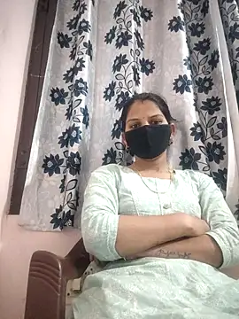Snapshot of poojam93 chatting on 05-02-26, 04:50 poojam93 online show from 05-02-26, 04:50