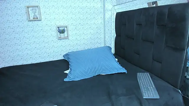 lisa logan online show from 11-08-25, 04:01