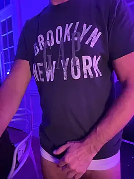 friendswithben33 online show from 02-25-26, 12:42