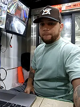 Catire10  online show from 11-23-25, 01:22