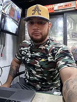 Catire10  online show from 12-01-25, 01:49