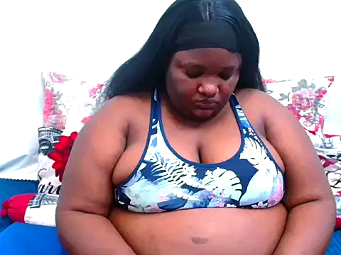 Snapshot of ChubbyBoobsxxx chatting on 10-23-25, 06:56 ChubbyBoobsxxx online show from 10-23-25, 06:56