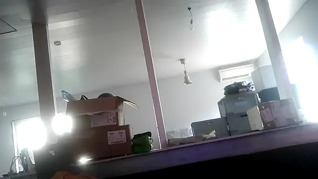 Snapshot of Bikerhot883hd chatting on 09-28-25, 03:17 Bikerhot883hd online show from 09-28-25, 03:17