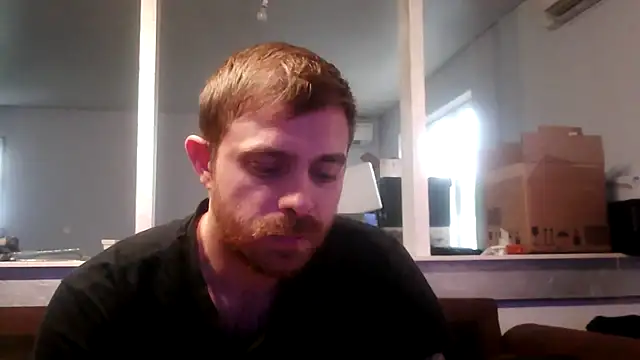 Snapshot of Bikerhot883hd chatting on 10-20-25, 07:31 Bikerhot883hd online show from 10-20-25, 07:31