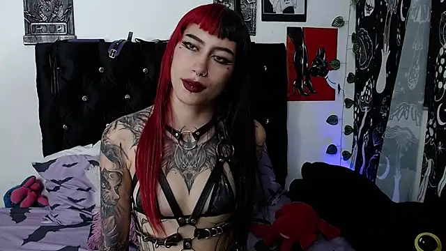 mayaREDdoll online show from 07-15-26, 02:17