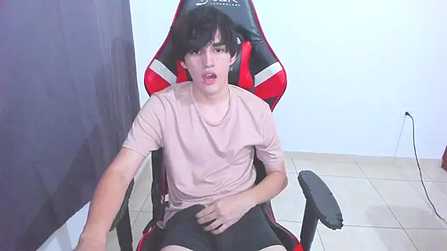 eren 188 online show from 11-08-25, 03:18