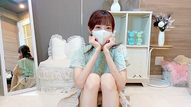 Snapshot of Mio-xoxo chatting on 09-11-25, 10:48 Mio-xoxo online show from 09-11-25, 10:48