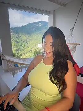 samanthahut1 online show from 05-04-26, 09:55