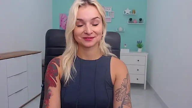 LilFleurish online show from 09-11-25, 04:34