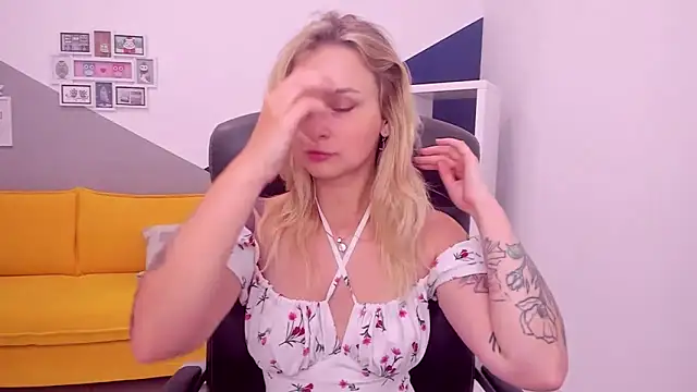 LilFleurish online show from 06-23-26, 04:32