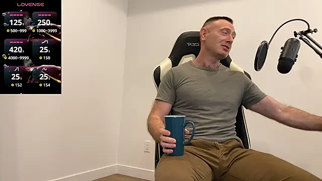 Snapshot of TheDonnyBasilisk chatting on 12-18-25, 07:31 TheDonnyBasilisk online show from 12-18-25, 07:31