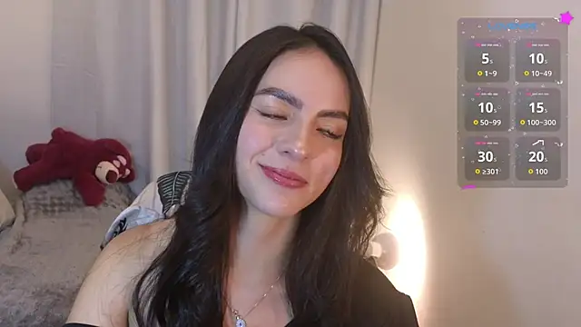 sarah saenz  online show from 06-21-26, 03:36