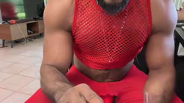 Snapshot of Piercedmuscle80 chatting on 06-26-26, 03:16 Piercedmuscle80 online show from 06-26-26, 03:16