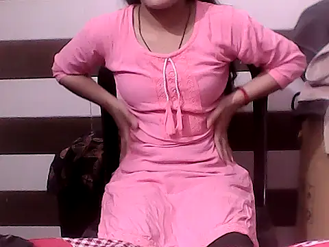 Snapshot of anannyaR chatting on 03-22-26, 05:38 anannyaR online show from 03-22-26, 05:38