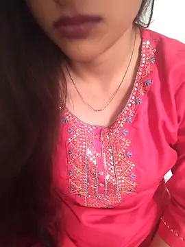 Snapshot of Neha_Tyagi chatting on 10-22-25, 05:52 Neha Tyagi online show from 10-22-25, 05:52