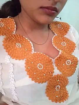 Snapshot of Neha_Tyagi chatting on 11-02-25, 05:21 Neha Tyagi online show from 11-02-25, 05:21