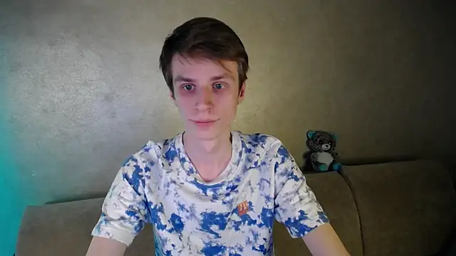 yes cute boy  online show from 03-27-26, 06:18