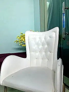 Spa-LinhLinh online show from 09-18-25, 07:21