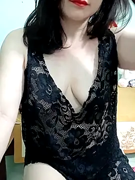 Snapshot of Spa-LinhLinh chatting on 02-15-26, 11:12 Spa-LinhLinh online show from 02-15-26, 11:12