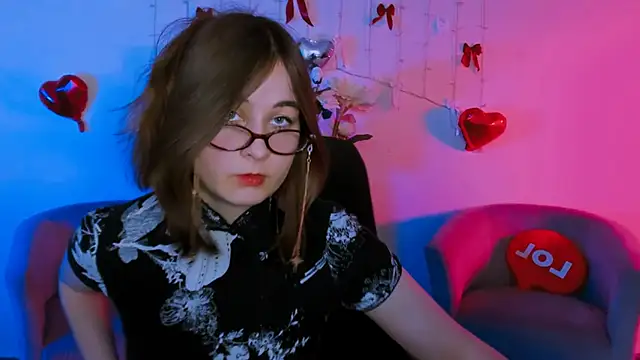lilith diva online show from 04-30-26, 07:42