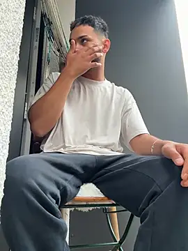 Gipsyboysteve online show from 07-19-26, 07:01