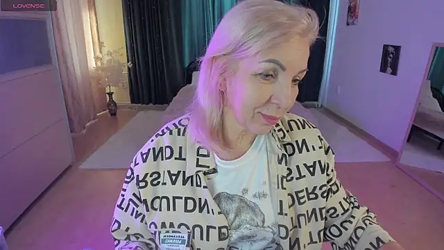 LiliaMoons online show from 02-23-26, 09:17