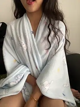 peach x online show from 10-30-25, 08:16