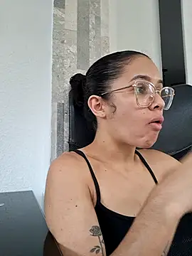 Britany Sweety online show from 09-30-25, 05:40