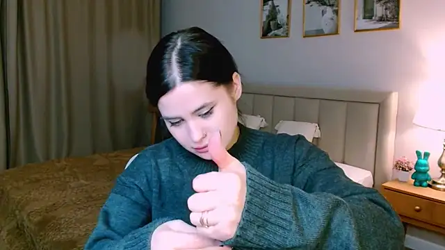 lil angel  online show from 02-25-26, 11:47