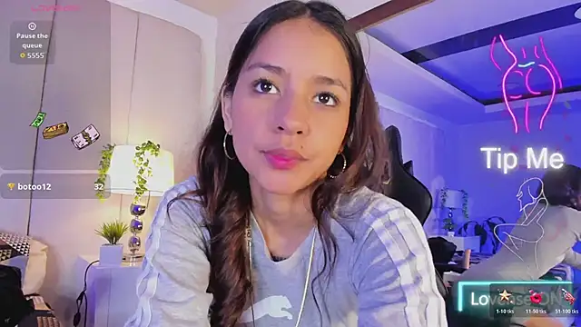 Snapshot of mia_rousse25 chatting on 03-17-26, 04:10 mia rousse25 online show from 03-17-26, 04:10