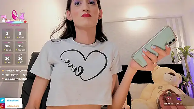 Snapshot of lily_cash1 chatting on 09-30-25, 07:52 lily cash1 online show from 09-30-25, 07:52