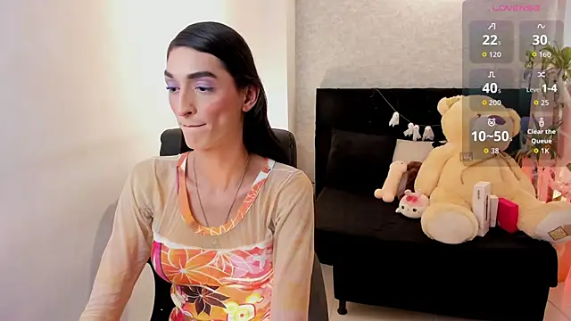 Snapshot of lily_cash1 chatting on 10-11-25, 07:12 lily cash1 online show from 10-11-25, 07:12