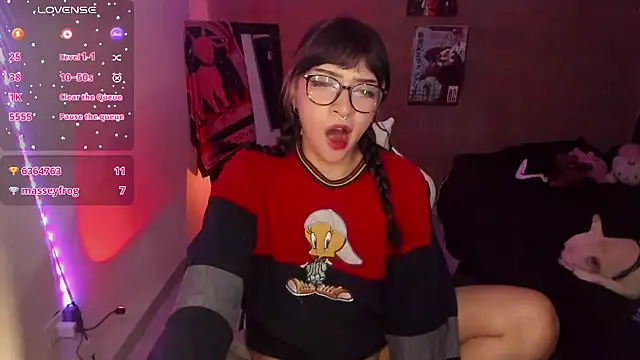 Snapshot of blackfllame chatting on 10-03-25, 02:08 blackfllame online show from 10-03-25, 02:08