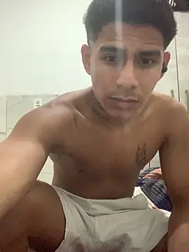 Novindot23cm online show from 06-18-26, 01:28