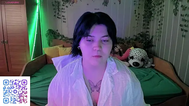 Snapshot of Alisa_Monroe chatting on 10-24-25, 02:41 Alisa Monroe online show from 10-24-25, 02:41