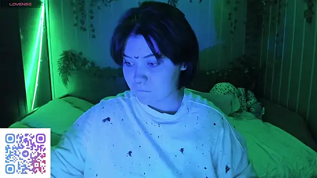 Snapshot of Alisa_Monroe chatting on 10-24-25, 07:32 Alisa Monroe online show from 10-24-25, 07:32