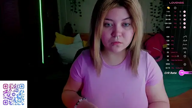 Snapshot of Alisa_Monroe chatting on 11-15-25, 03:59 Alisa Monroe online show from 11-15-25, 03:59