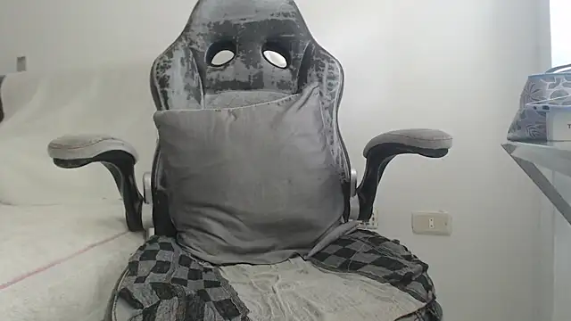 mia duvall online show from 12-06-24, 06:06