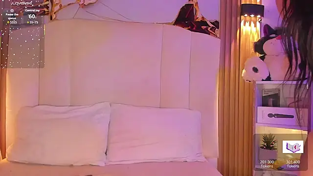 AgathaAtenea online show from 09-23-25, 06:11