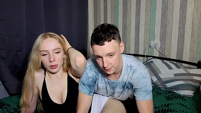 Emily0303 online show from 09-16-25, 02:51