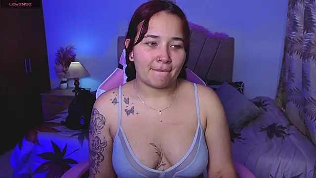 Leakitten online show from 09-29-25, 11:42