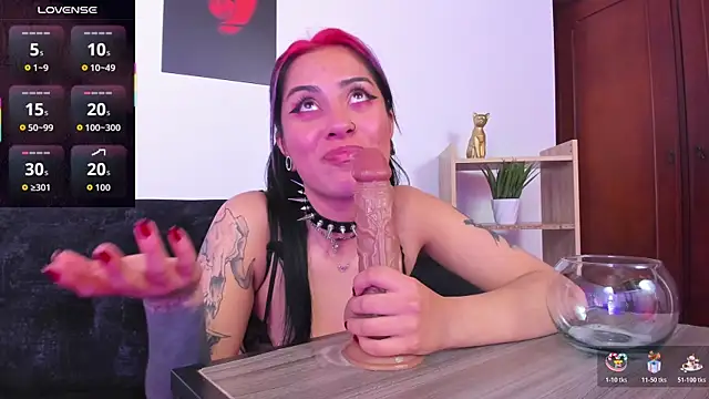 Snapshot of cherry_jenklins8 chatting on 10-21-25, 03:13 cherry jenklins8 online show from 10-21-25, 03:13