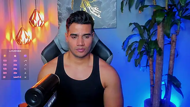 Snapshot of AndresR3 chatting on 10-24-25, 08:22 AndresR3 online show from 10-24-25, 08:22