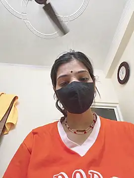 Snapshot of Princess_payal chatting on 05-15-26, 08:27 Princess payal online show from 05-15-26, 08:27