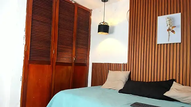 David niet online show from 09-17-25, 05:25