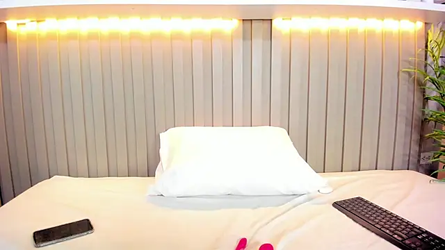 natalyWilliams online show from 10-17-25, 12:41