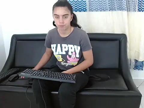 Cristalll 0925 online show from 09-08-25, 11:37